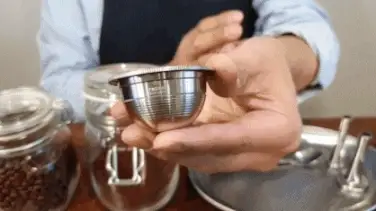 Refillable-Nespresso-Pods-for-Vertua-Delonghi
